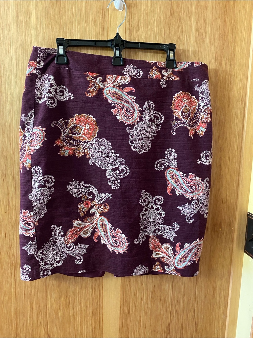 Ann Taylor Purple Paisley Pencil Skirt with Multicolor Accents
